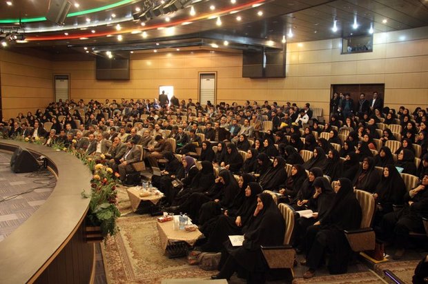 آغاز پانزدهمین همایش سراسری دبیران هم اندیشی استادان دانشگاه های کشور