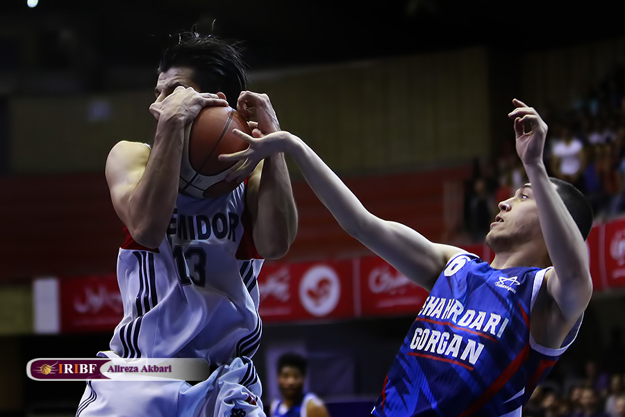 گرگان یک برد به هوادارانش در تهران هدیه کرد