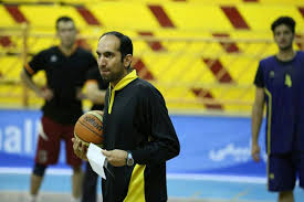 بازیکن کامل کم داریم