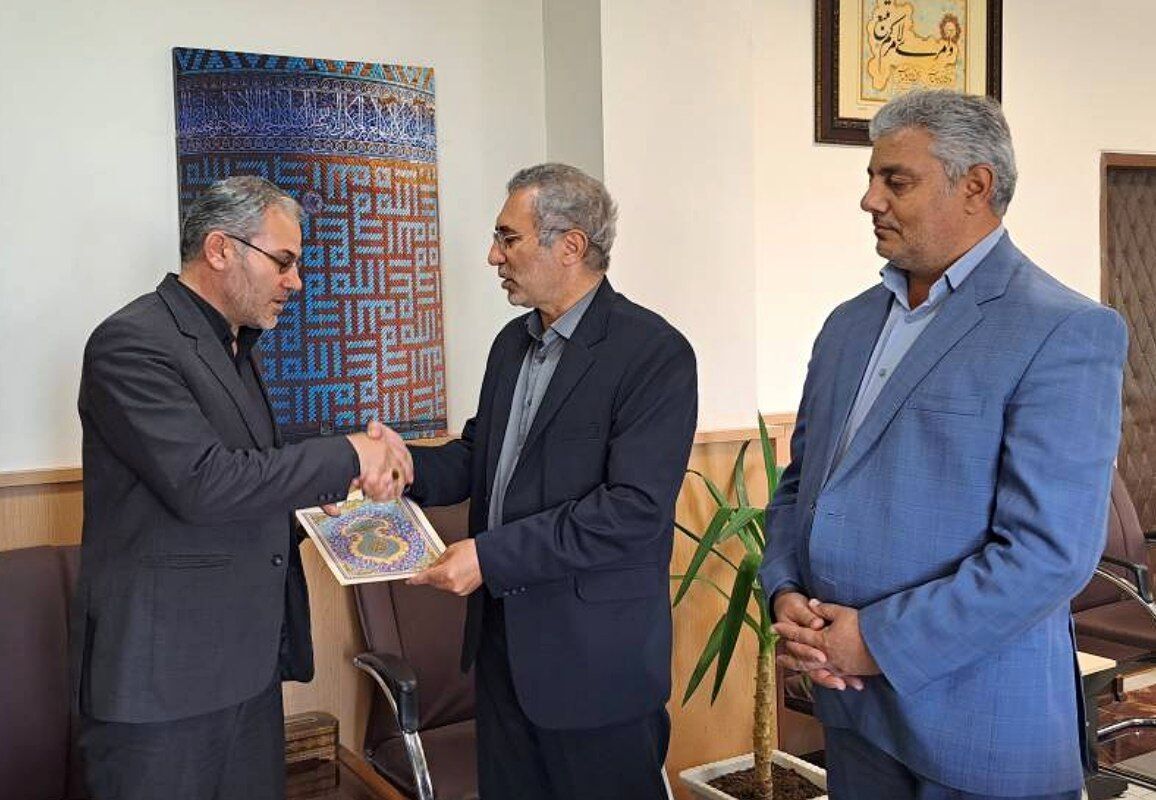 ارتقای درجه‌های ۷ شهرداری استان اردبیل