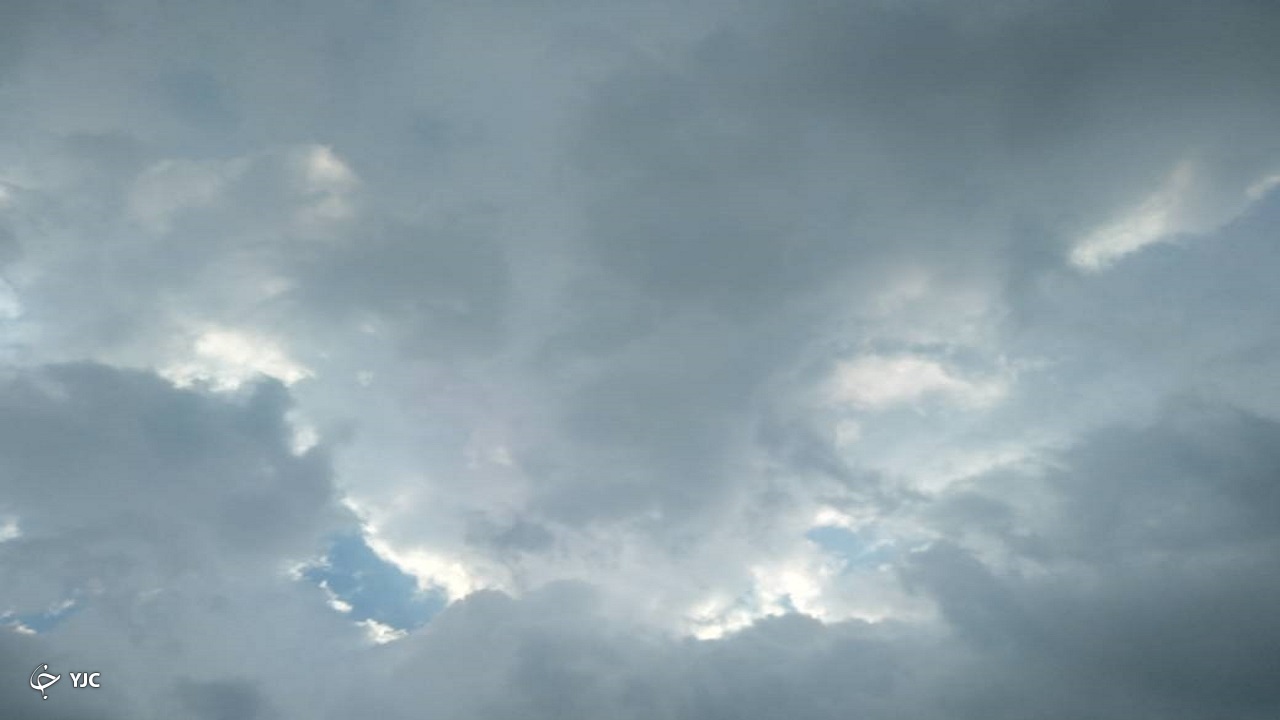 فردا آسمان قم ابری است