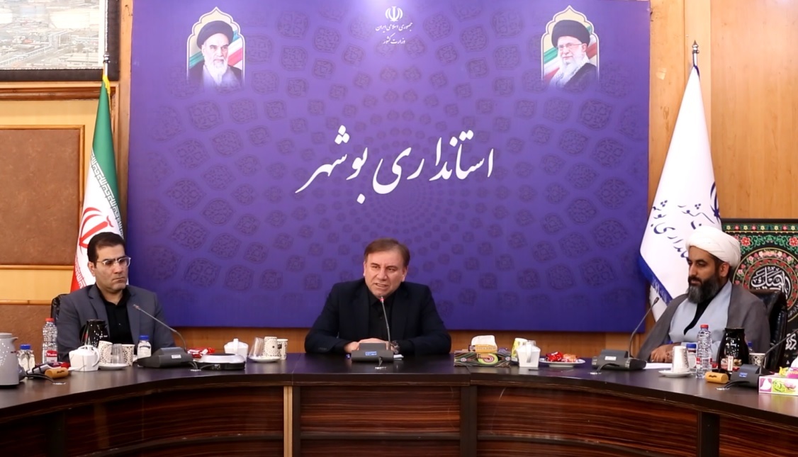 نهاد‌های فرهنگی فرهنگ عاشورا را تبیین کنند