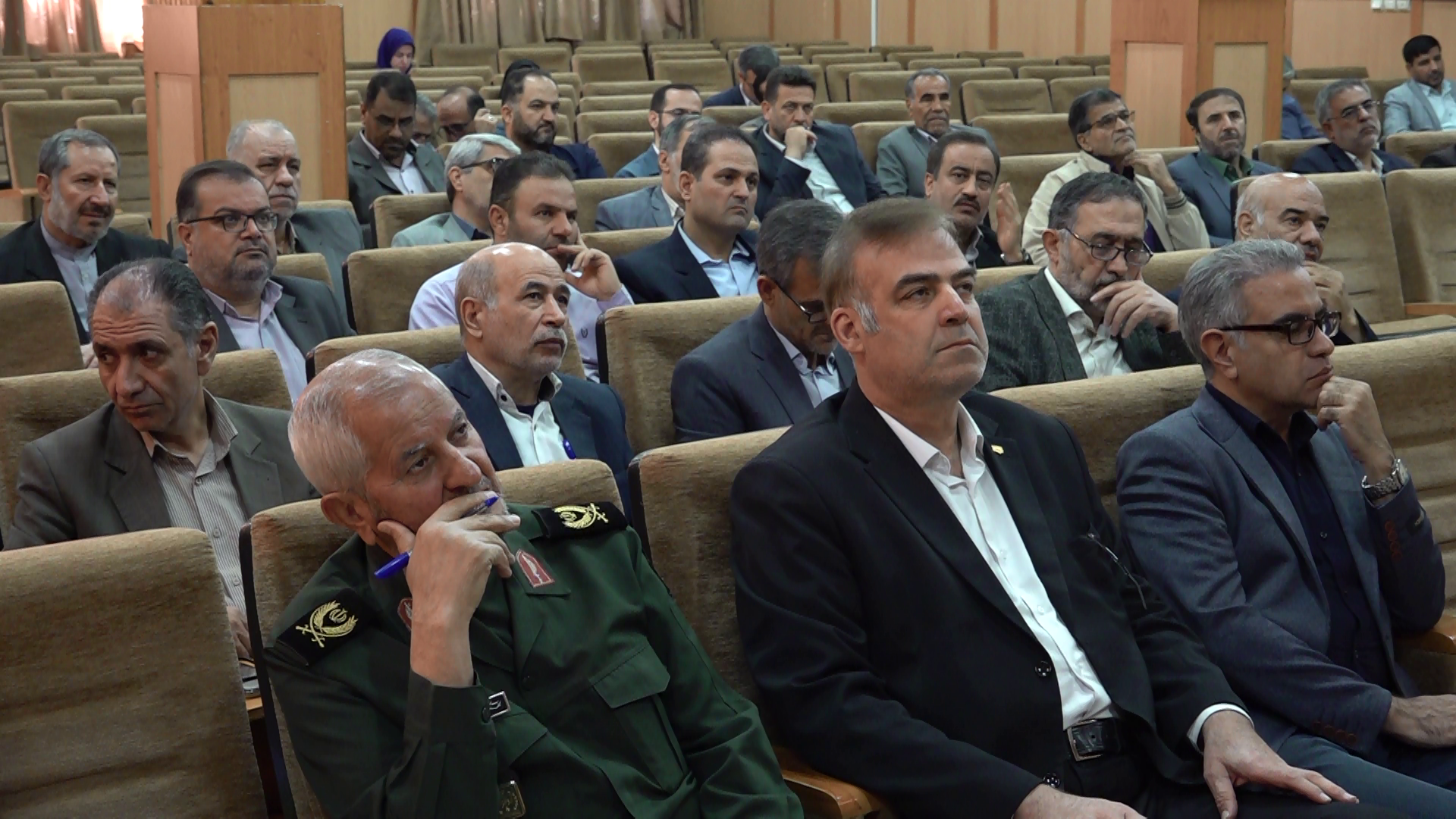 همایش توان افزایی از سنگر علم تا سنگر ارزشها در همدان همایش توان افزایی از سنگر علم تا سنگر ارزشها در همدان