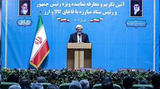 عارف: باید به سمت اصلاح قوانین حرکت کرد